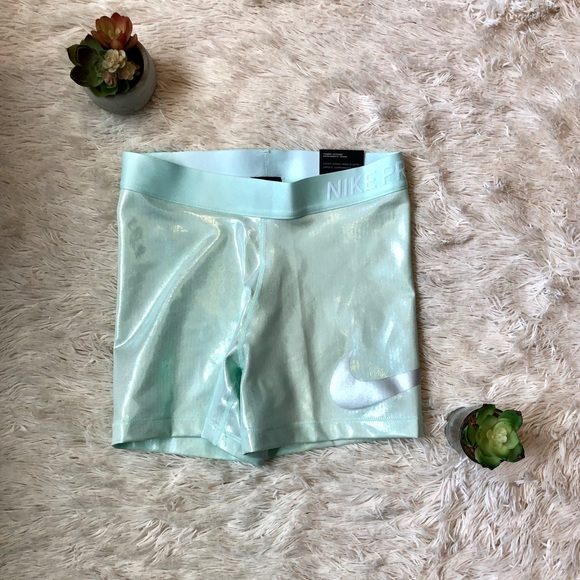 Nwt Iridescent Holographic Nike Pro 